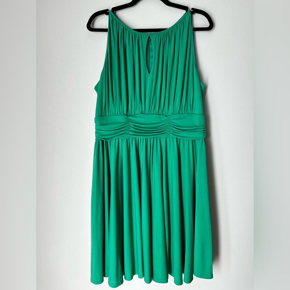 Dressbarn Green Keyhole Cocktail Dress Size 14